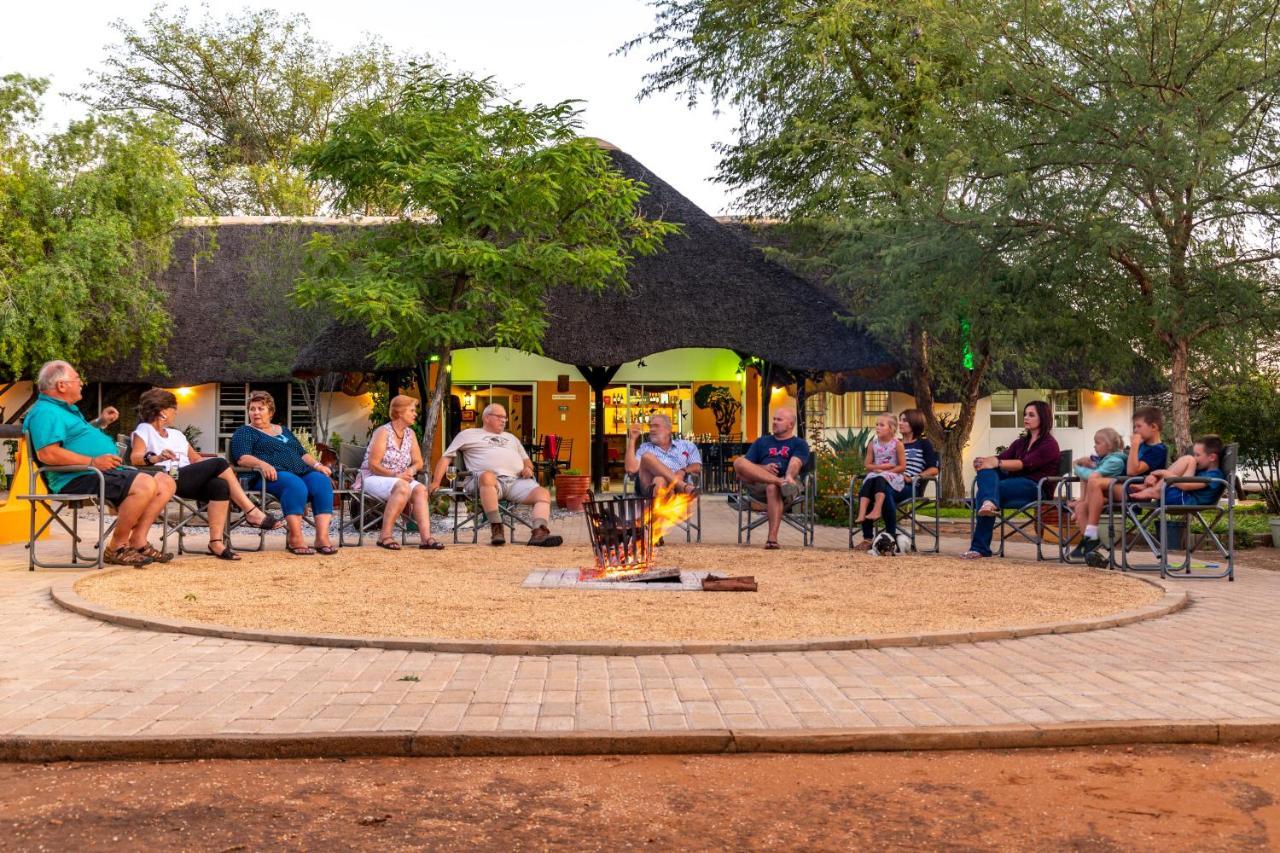 Lion'S Den Guesthouse Otjiwarongo Kültér fotó