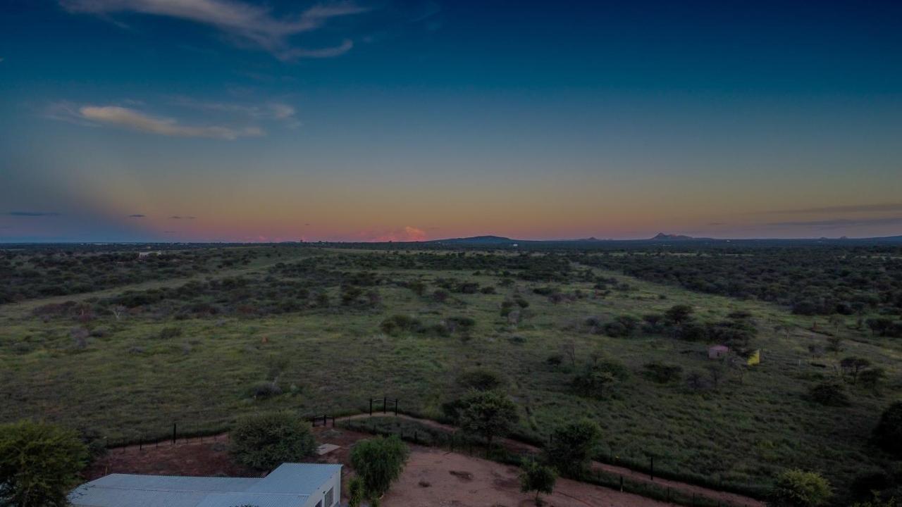 Lion'S Den Guesthouse Otjiwarongo Kültér fotó